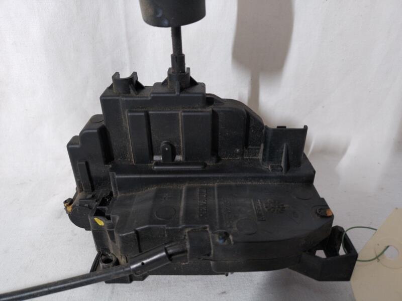 Serrure avant droit RENAULT MEGANE 3 PHASE 1 Diesel - 1