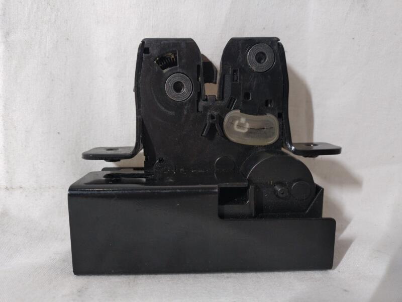 Serrure de coffre RENAULT LAGUNA 3 PHASE 2 BREAK Diesel - 1