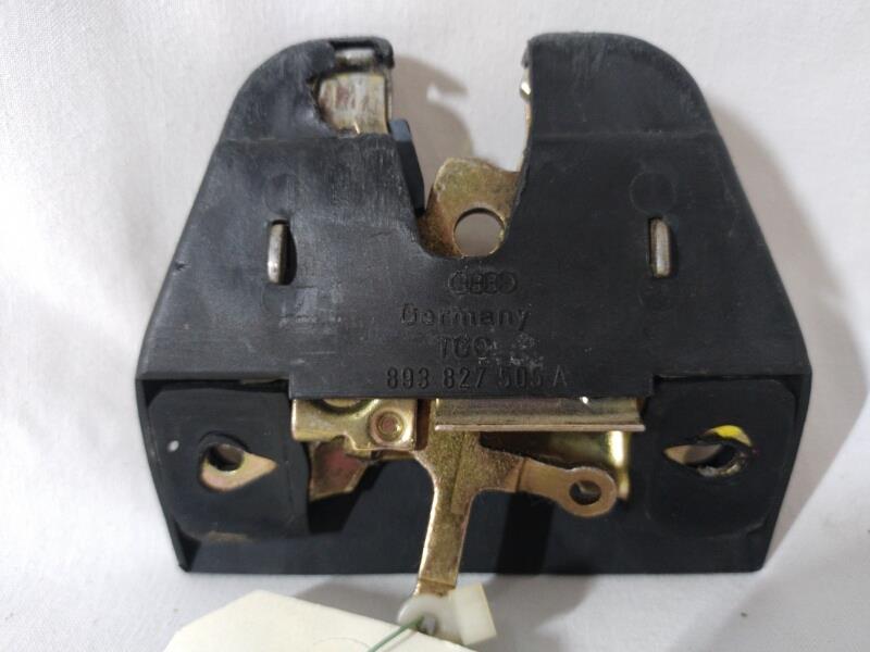 Serrure de coffre AUDI 90 2 Essence - 1