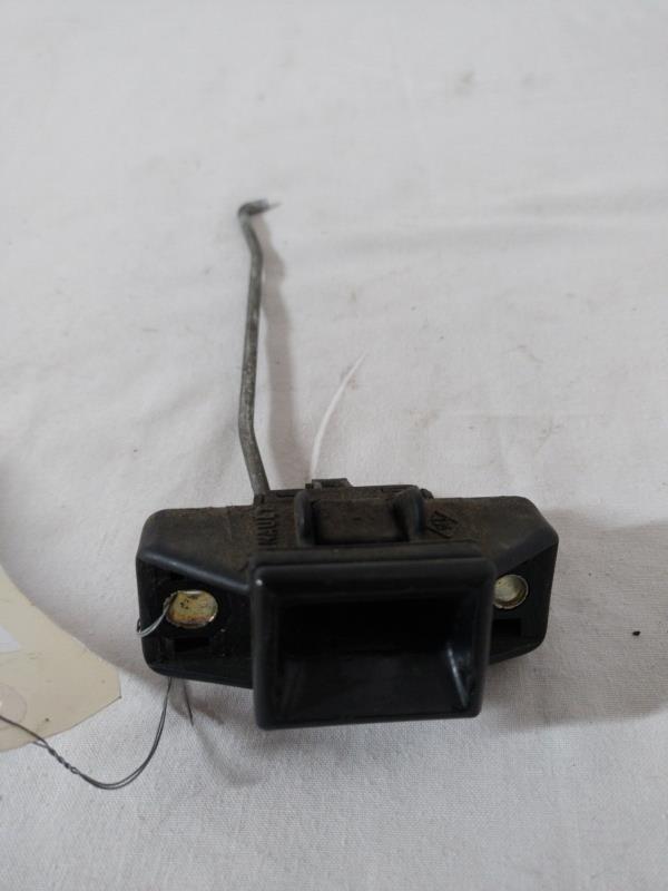 Serrure de coffre RENAULT CLIO 2 PHASE 1 Diesel - 1