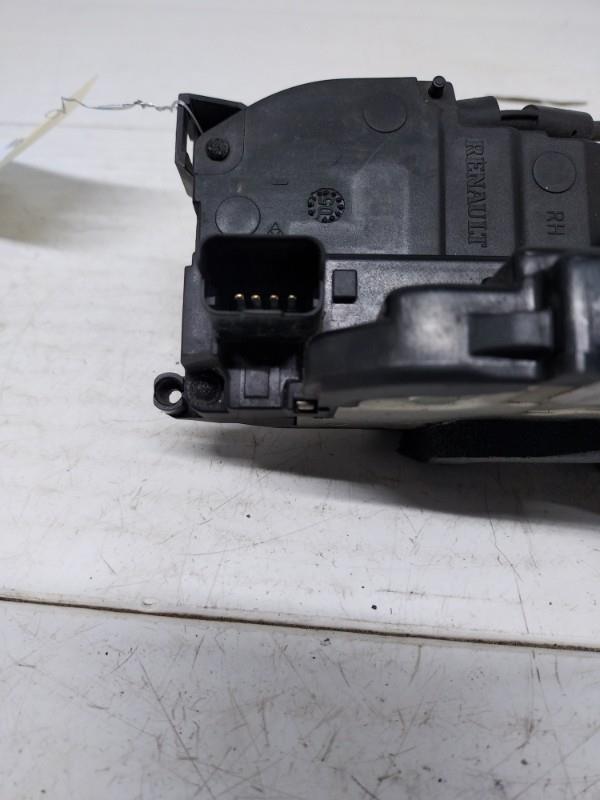 Serrure avant droit RENAULT CLIO 3 PHASE 1 Essence - 1