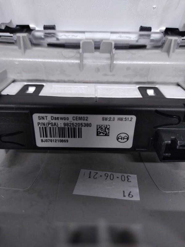 Eclairage de plafonnier CITROEN C3 3 PHASE 2 Diesel - 1