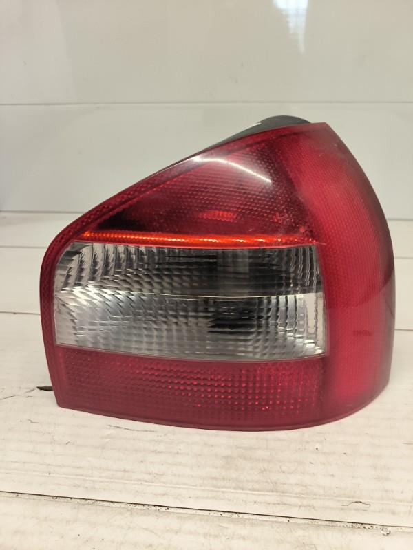 Feu arriere principal droit (feux) AUDI A3 1 PHASE 2 Diesel - 1