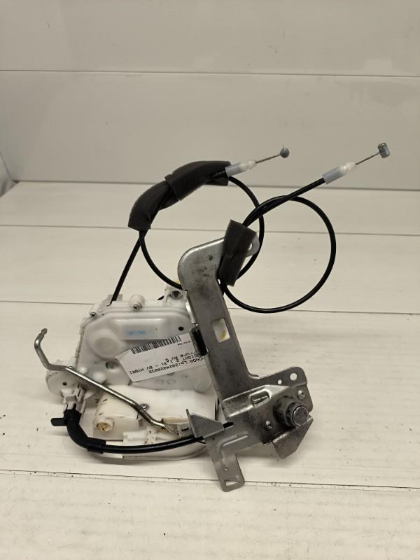 Serrure avant gauche HONDA INSIGHT 2 Essence/Hybride - 1