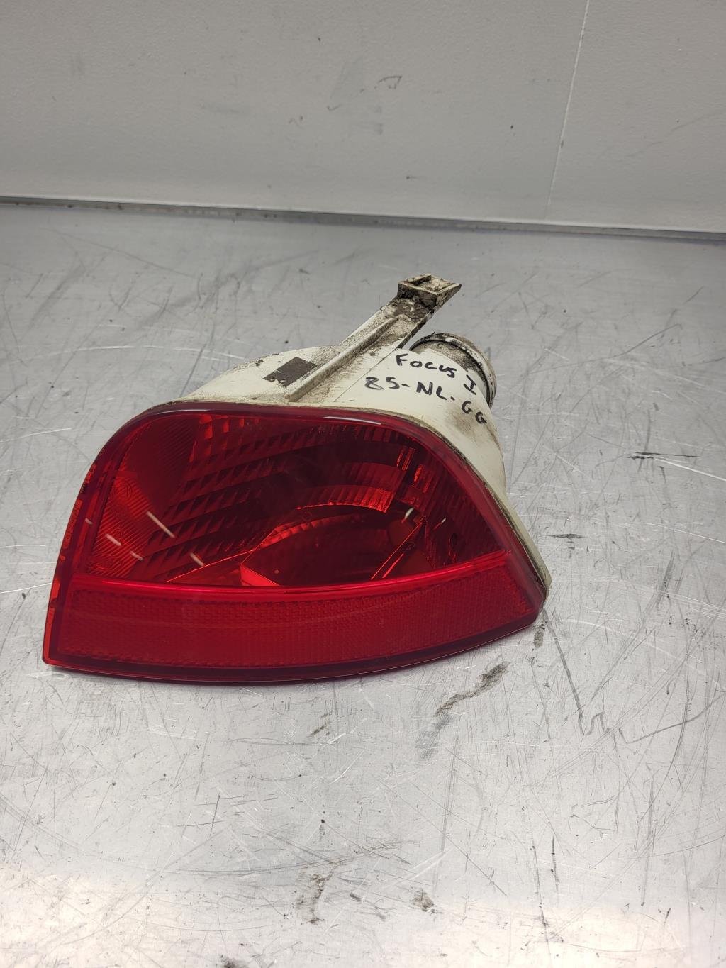 Anti brouillard arriere FORD FOCUS  - 1