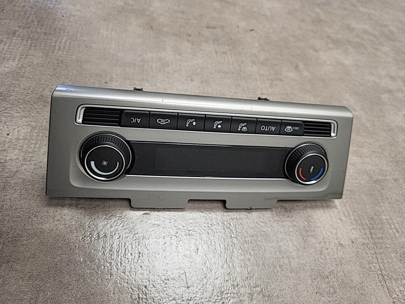 Commande chauffage VOLKSWAGEN POLO 5 PHASE 2 Essence - 1
