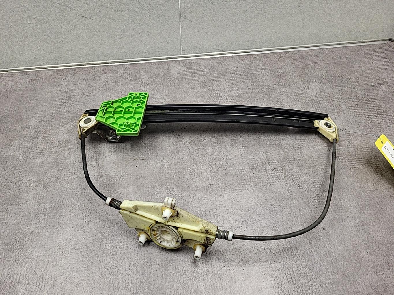 Mecanisme de leve vitre electrique arriere droit AUDI A4 2 PHASE 1 Diesel - 1