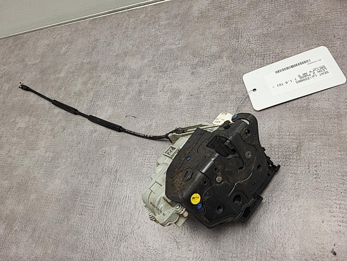 Serrure arriere gauche SEAT LEON 2 PHASE 1 Diesel - 1