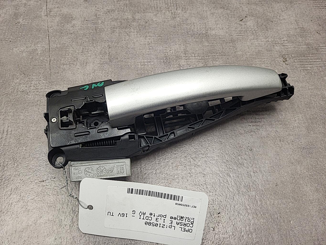 Poignee porte avant gauche OPEL CORSA E Diesel - 1