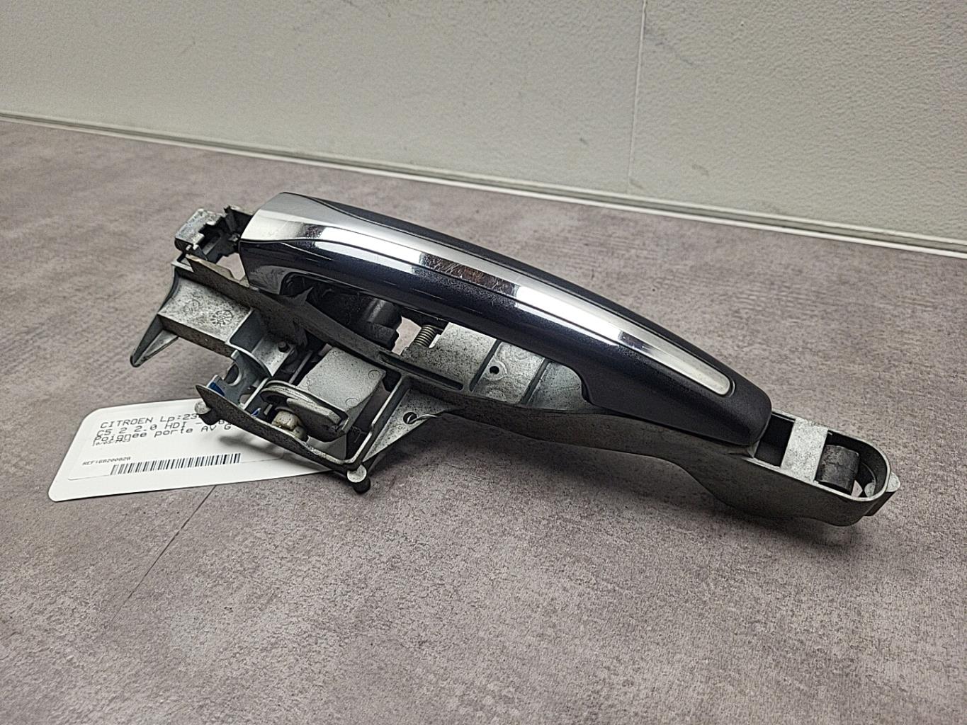 Poignee porte avant gauche CITROEN C5 2 Diesel - 1