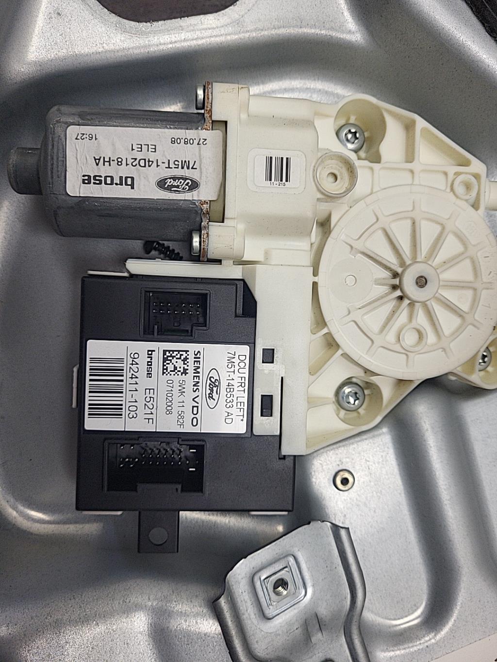 Leve vitre electrique avant gauche FORD FOCUS 2 PHASE 2 Diesel - 1