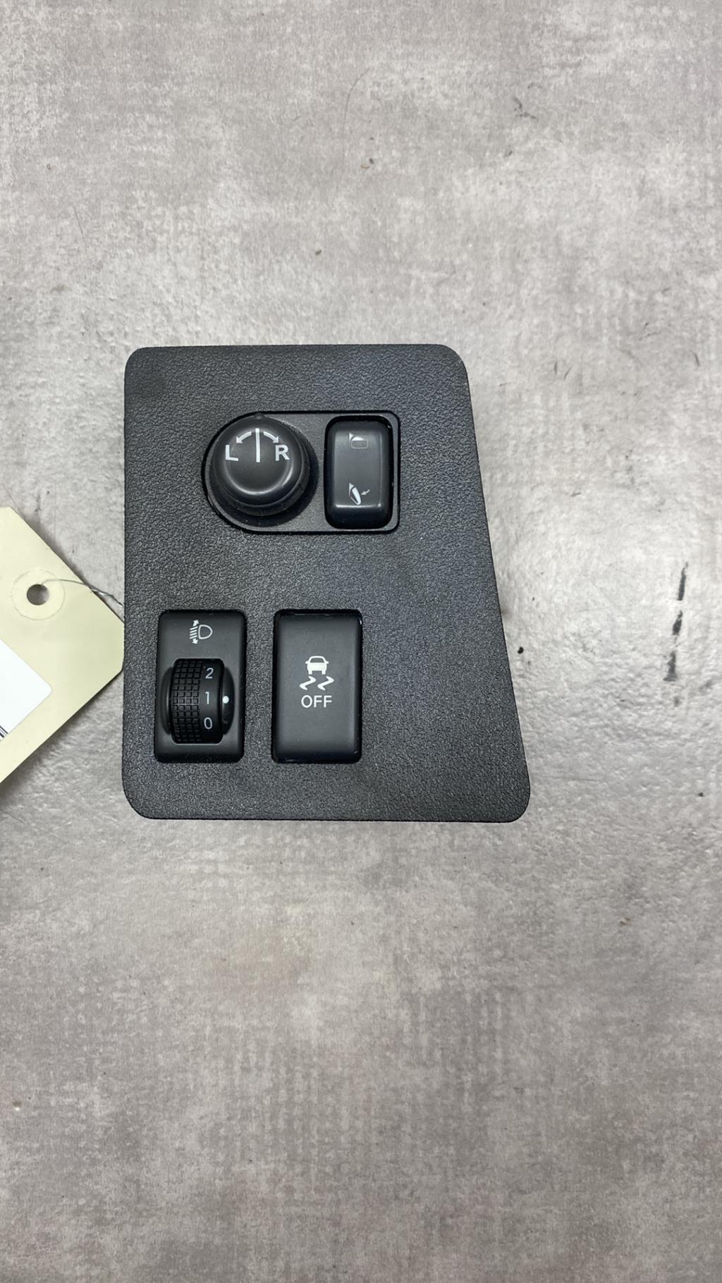 Commande retroviseurs NISSAN QASHQAI 1 PHASE 2 Diesel - 1