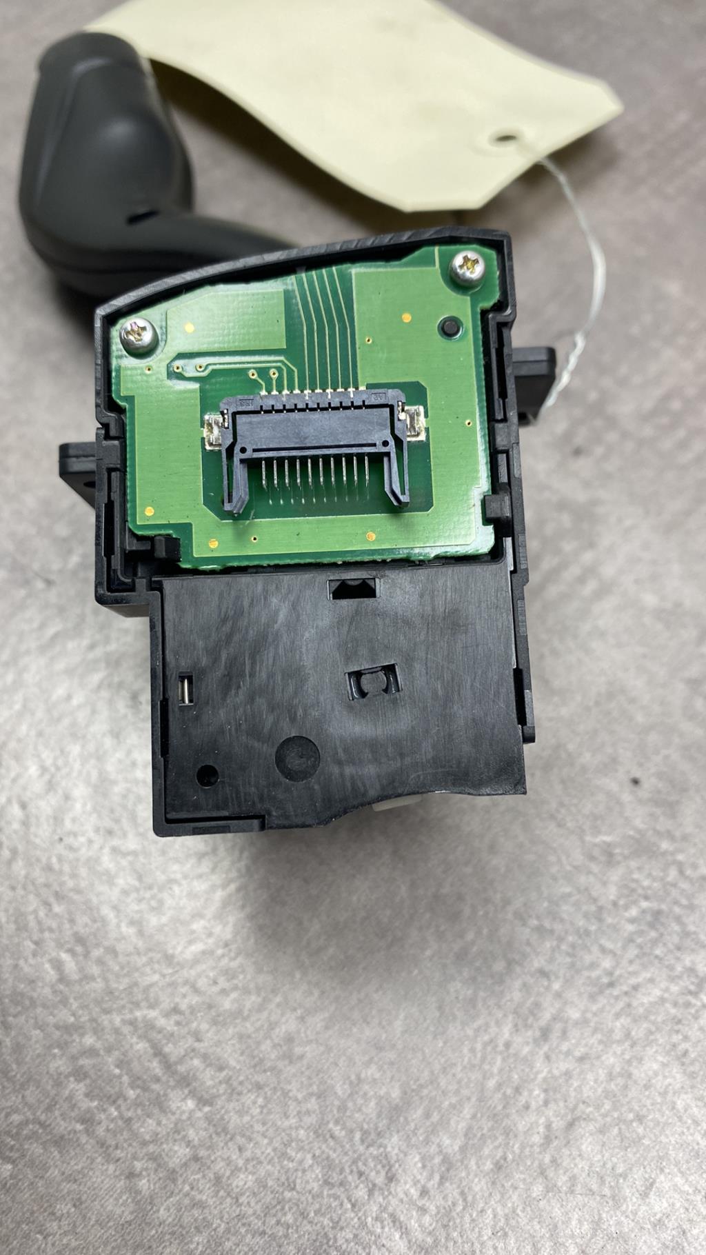 Commodo phare FORD FOCUS 3 PHASE 1 BREAK Essence - 1