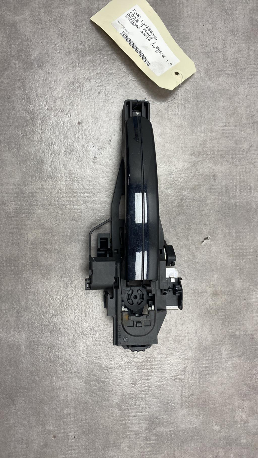 Poignee porte avant gauche FORD FOCUS 3 PHASE 1 BREAK Essence - 1