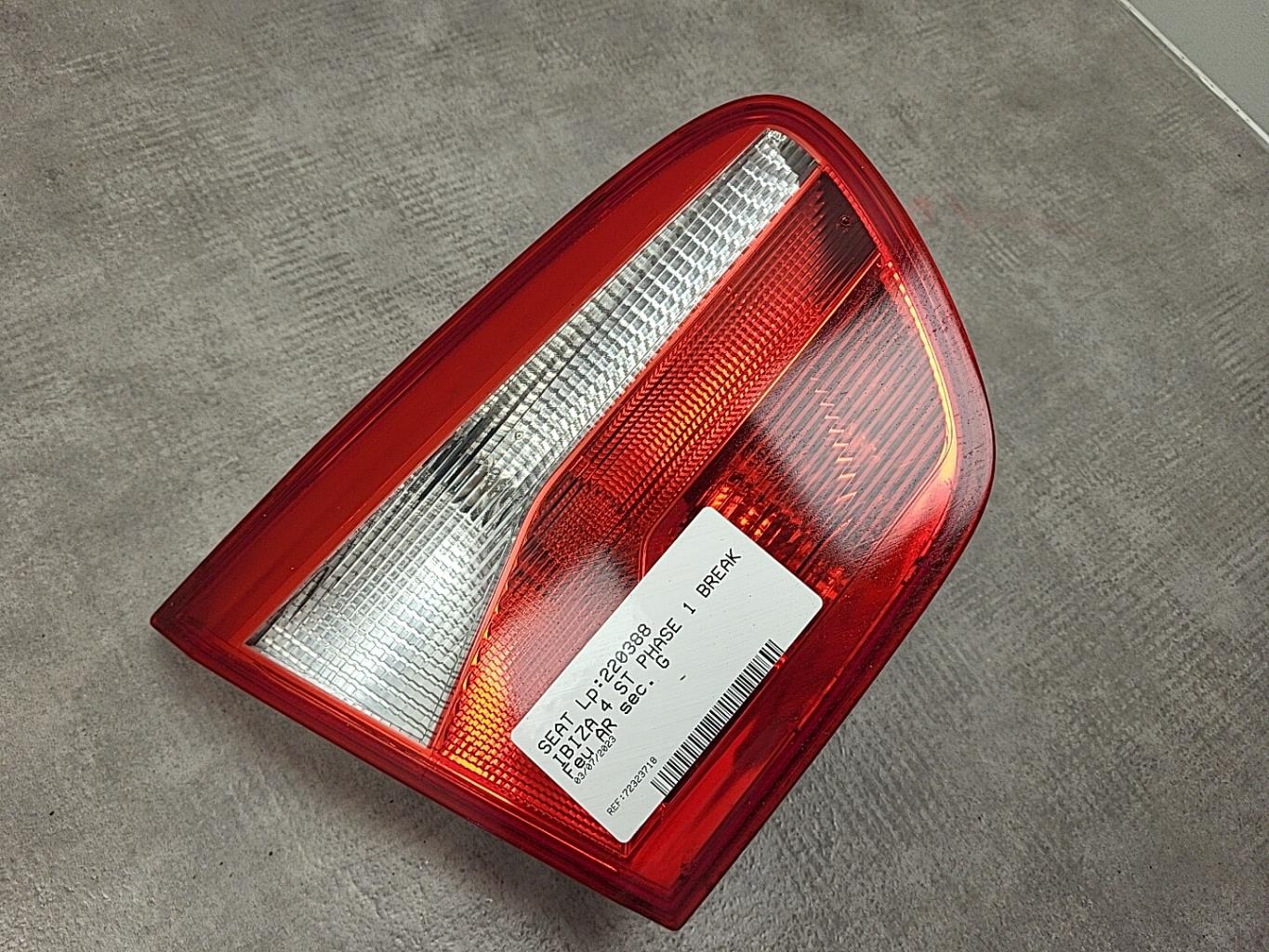 Feu arriere secondaire gauche (feux) SEAT IBIZA 4 ST PHASE 1 BREAK Essence - 1