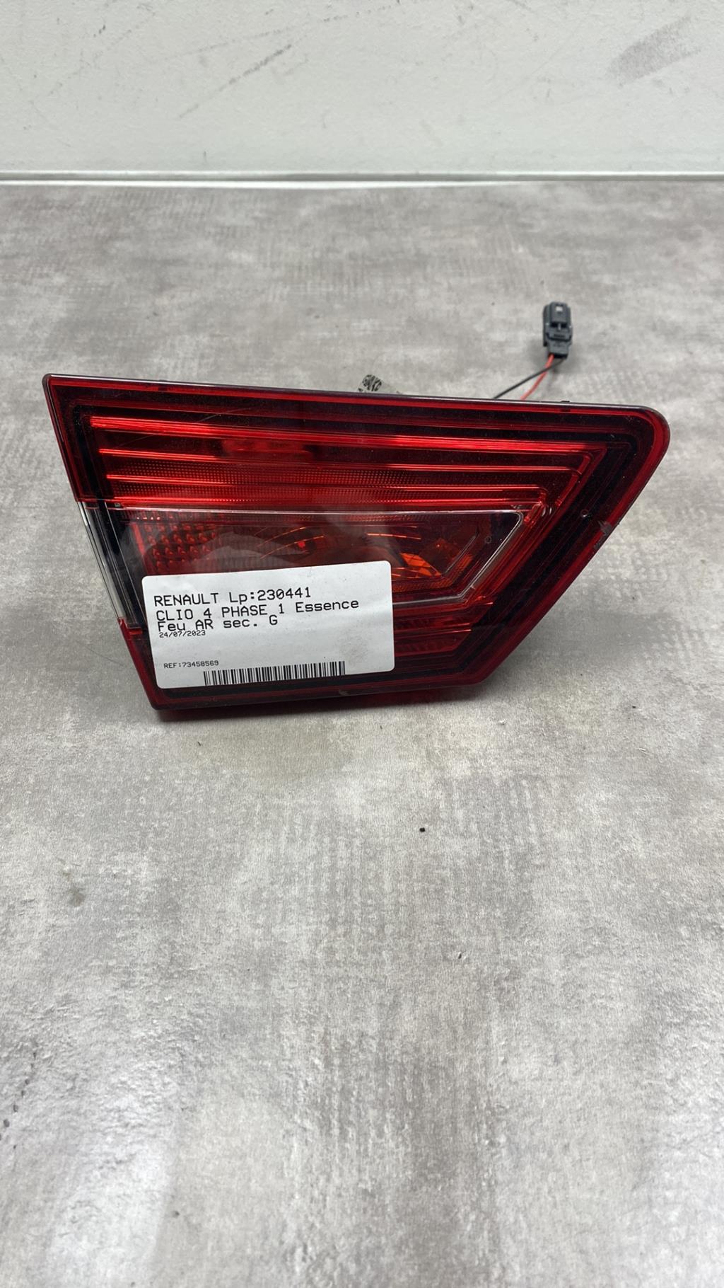Feu arriere secondaire gauche (feux) RENAULT CLIO 4 PHASE 1 Essence - 1