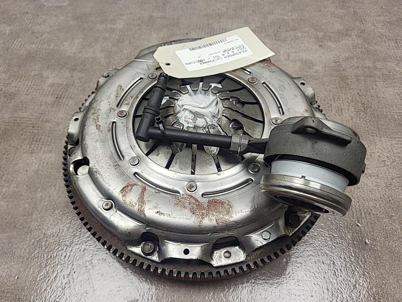Embrayage VOLKSWAGEN GOLF 6 Diesel - 1