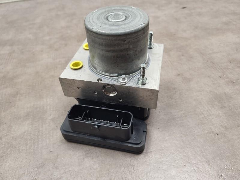 Bloc ABS (freins anti-blocage) RENAULT CLIO 5 PHASE 1 Essence/Hybride - 1