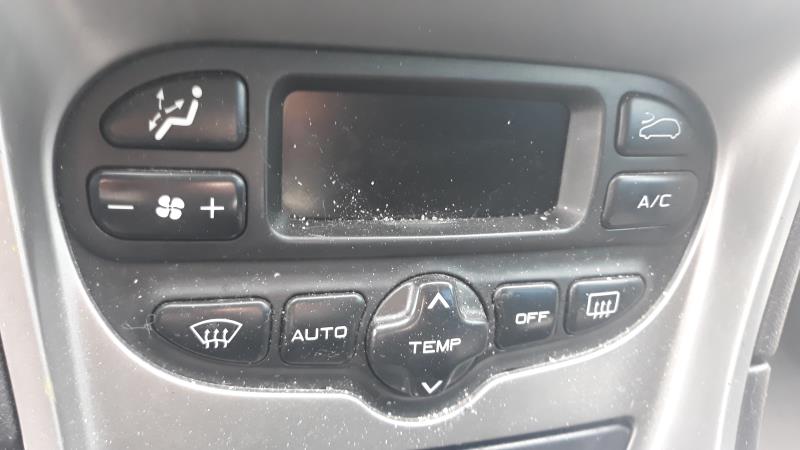 Commande chauffage PEUGEOT 307 PHASE 1 BREAK Diesel - 1