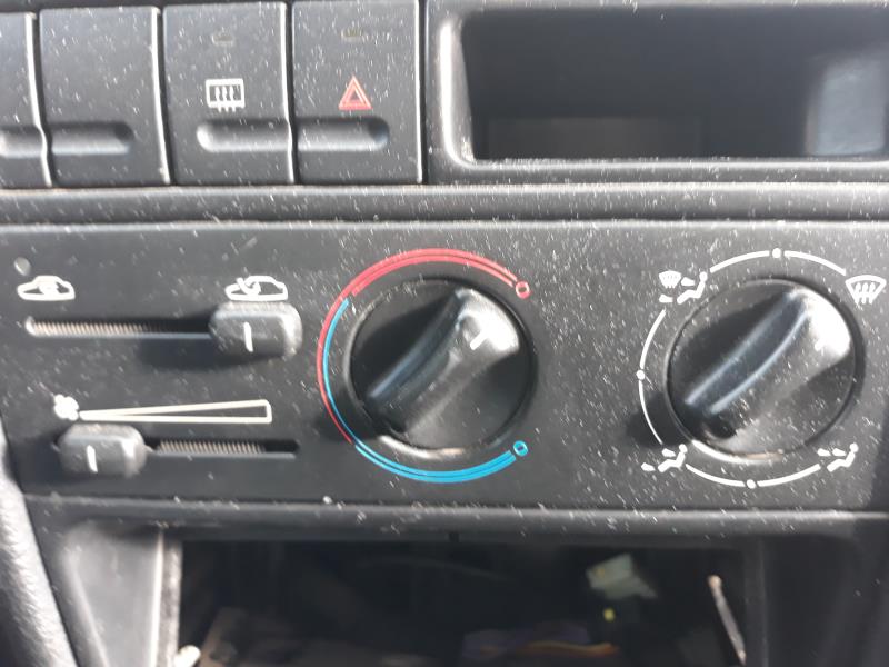 Commande chauffage PEUGEOT 406 PHASE 1 Essence - 1