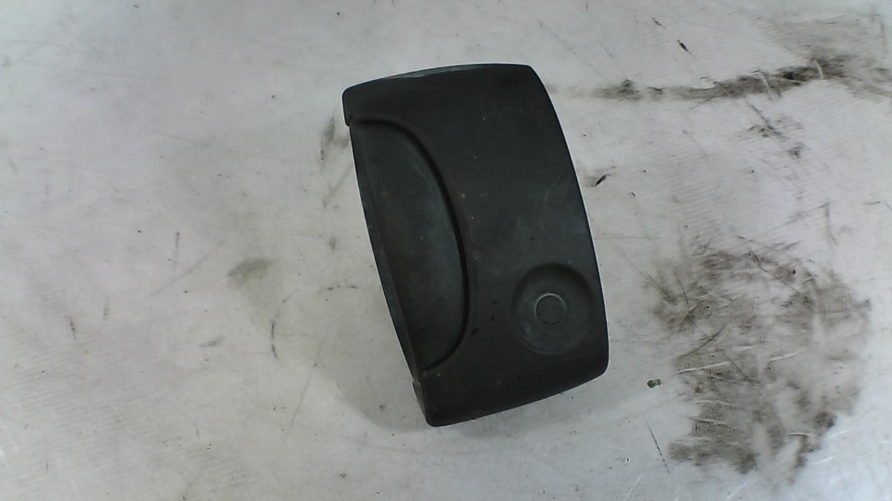 Poignee porte laterale droit RENAULT KANGOO 1 PHASE 1 Diesel - 1