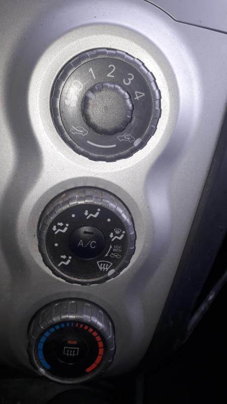 Commande chauffage TOYOTA YARIS 2 PHASE 1 Diesel - 1