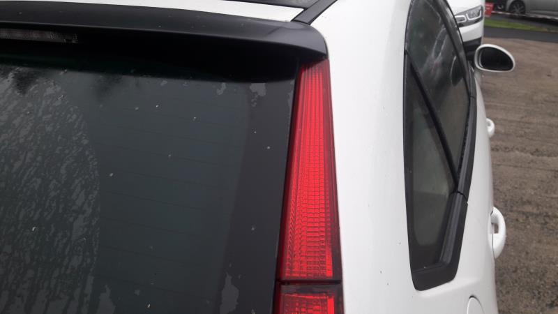 Feu arriere secondaire droit (feux) CITROEN C4 1 PHASE 2 Diesel - 1