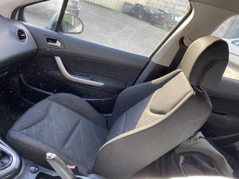 Siege avant droit PEUGEOT 308 1 PHASE 1 Diesel - 1
