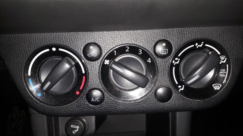 Commande chauffage SUZUKI SWIFT 3 Diesel - 1