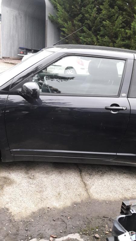 Porte avant gauche SUZUKI SWIFT 3 Diesel - 1