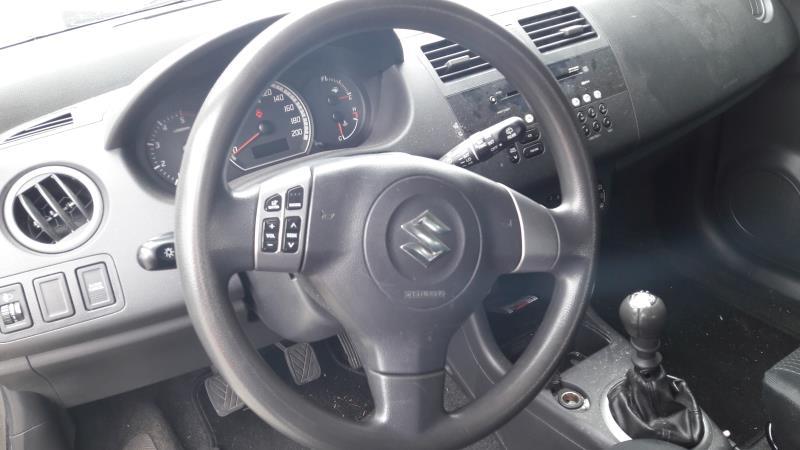 Volant SUZUKI SWIFT 3 Diesel - 1