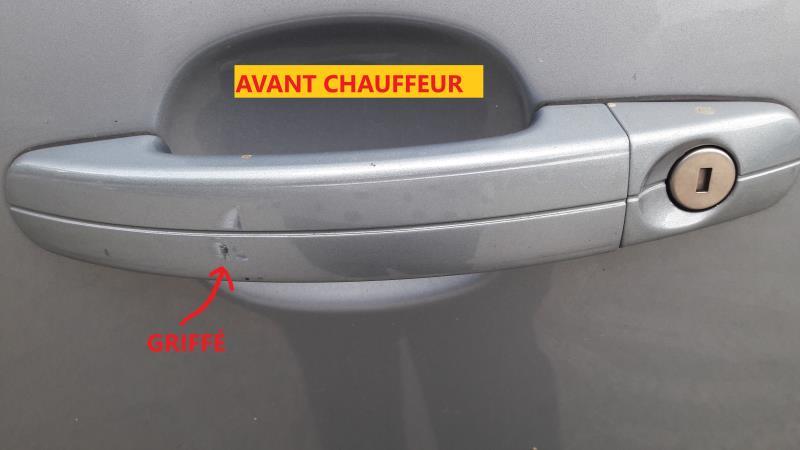 Poignee porte avant gauche FORD C-MAX 1 PHASE 1 Essence - 1