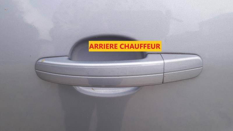 Poignee porte arriere gauche FORD C-MAX 1 PHASE 1 Essence - 1