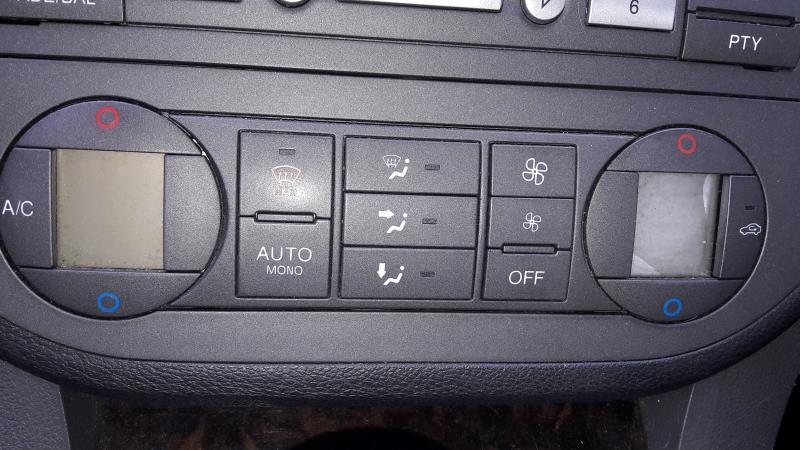 Commande chauffage FORD C-MAX 1 PHASE 1 Essence - 1