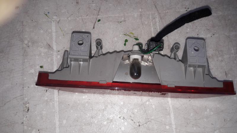 Feu arriere stop central HYUNDAI GETZ PHASE 1 Diesel - 1