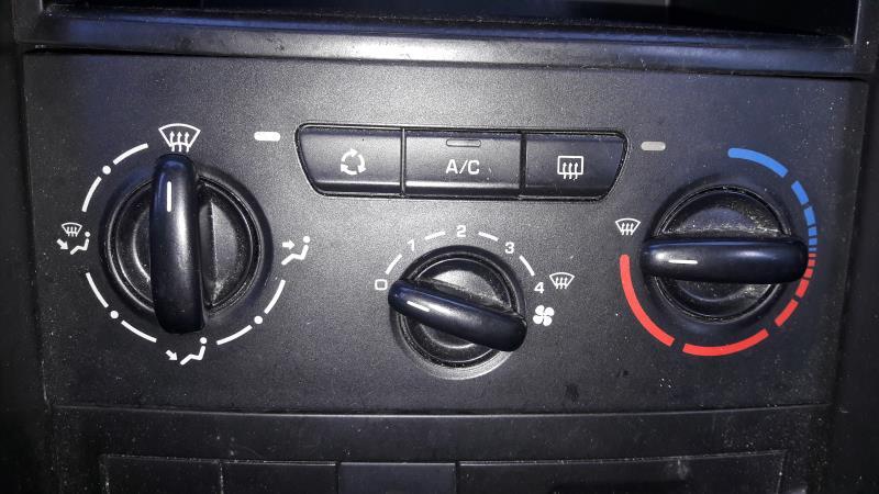 Commande chauffage PEUGEOT 207 PHASE 1 Diesel - 1
