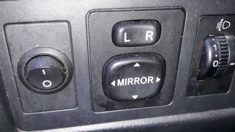 Bouton/Interrupteur TOYOTA COROLLA VERSO 2 PHASE 1 Diesel - 1