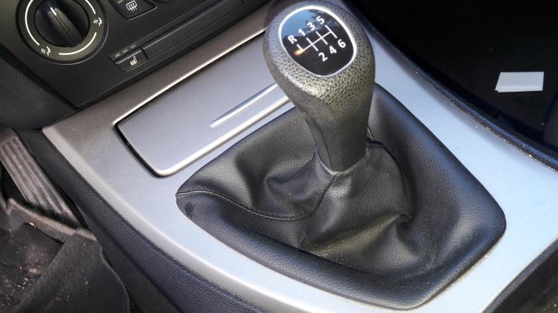 Levier de vitesses BMW SERIE 3 E90 PHASE 1 Diesel - 1