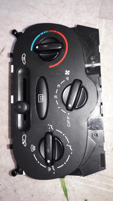 Commande chauffage PEUGEOT 206 PHASE 1 Diesel - 1