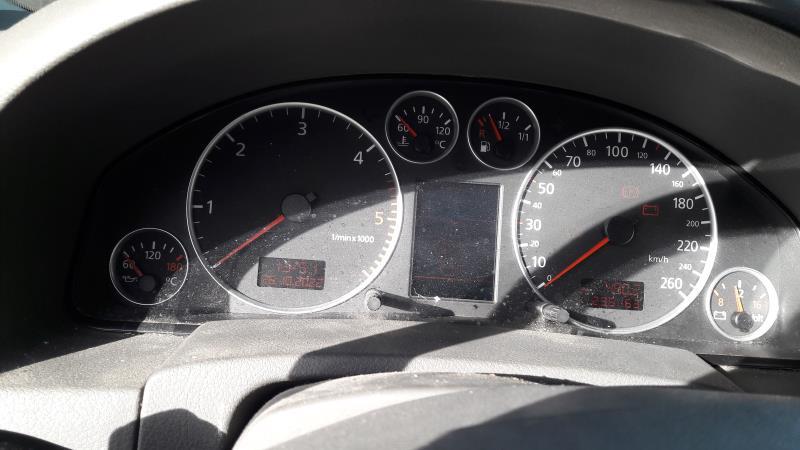 Compteur AUDI A6 2 AVANT PHASE 2 BREAK Diesel - 1