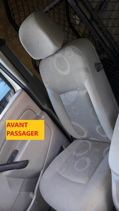 Siege avant droit RENAULT KANGOO 2 PHASE 1 Diesel - 1