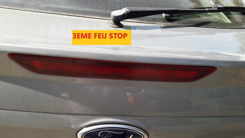 Feu arriere stop central FORD MONDEO 3 PHASE 1 Diesel - 1