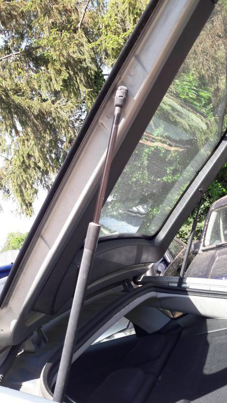 Verin de coffre FORD MONDEO 3 PHASE 1 Diesel - 1
