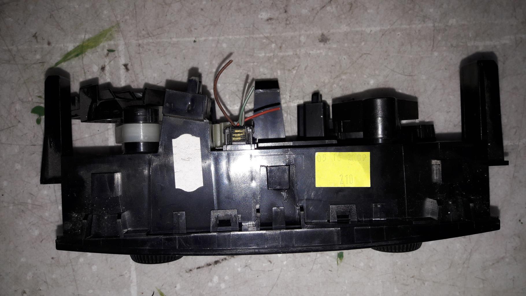 Commande chauffage PEUGEOT 207 PHASE 1 Diesel - 1
