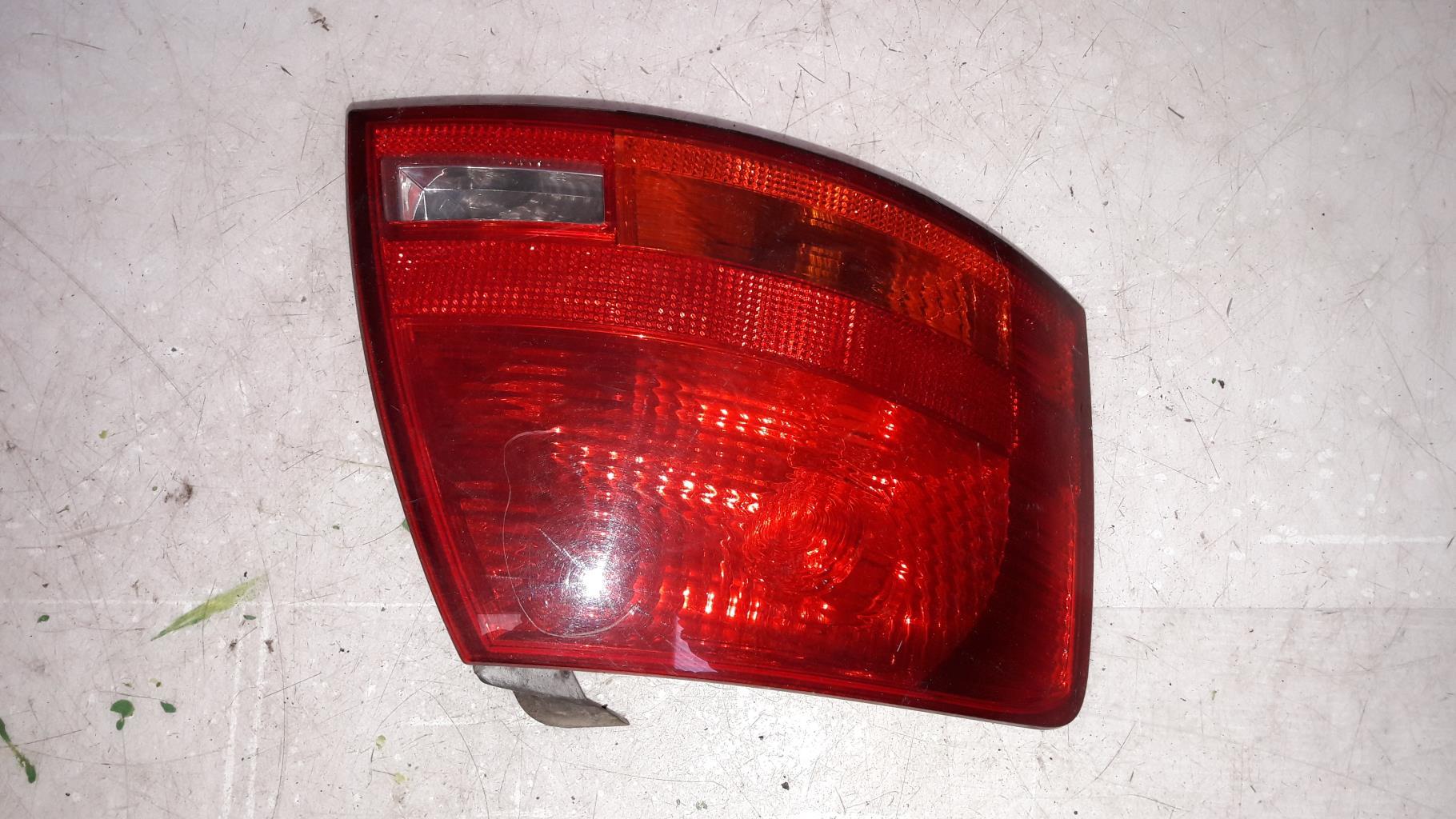 Feu arriere principal gauche (feux) AUDI A4 2 AVANT PHASE 2 BREAK Diesel - 1
