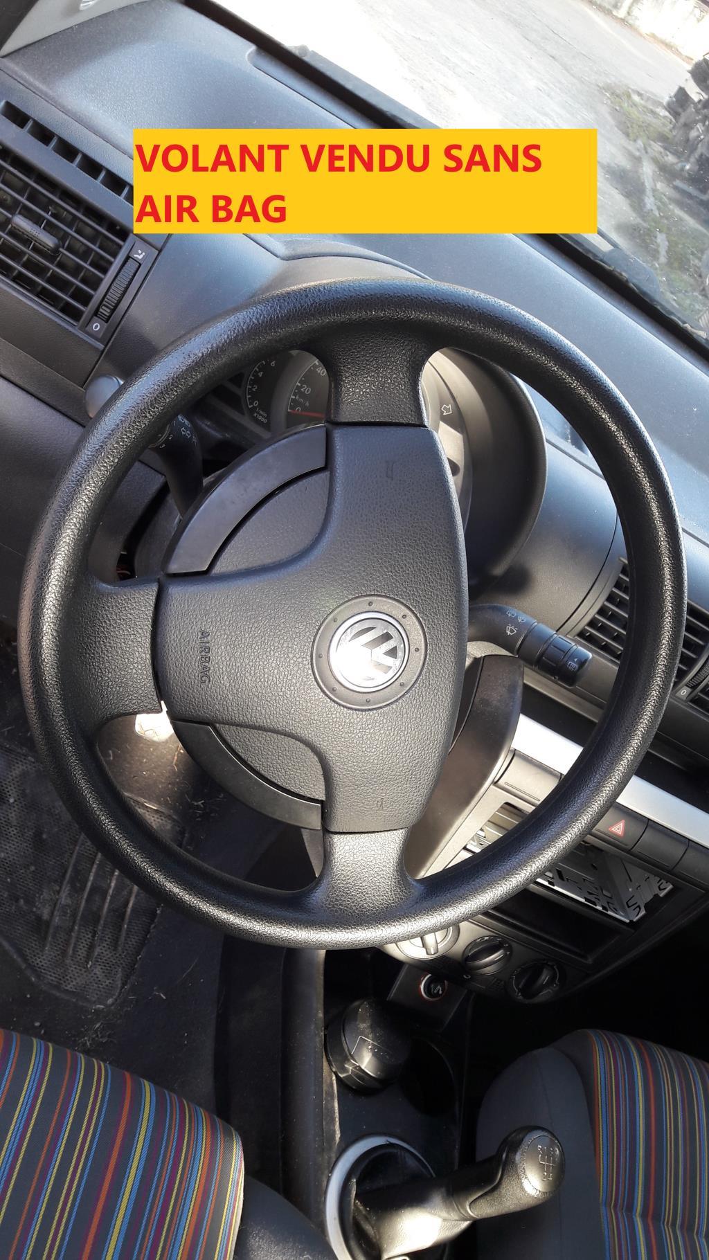 Volant VOLKSWAGEN FOX Essence - 1