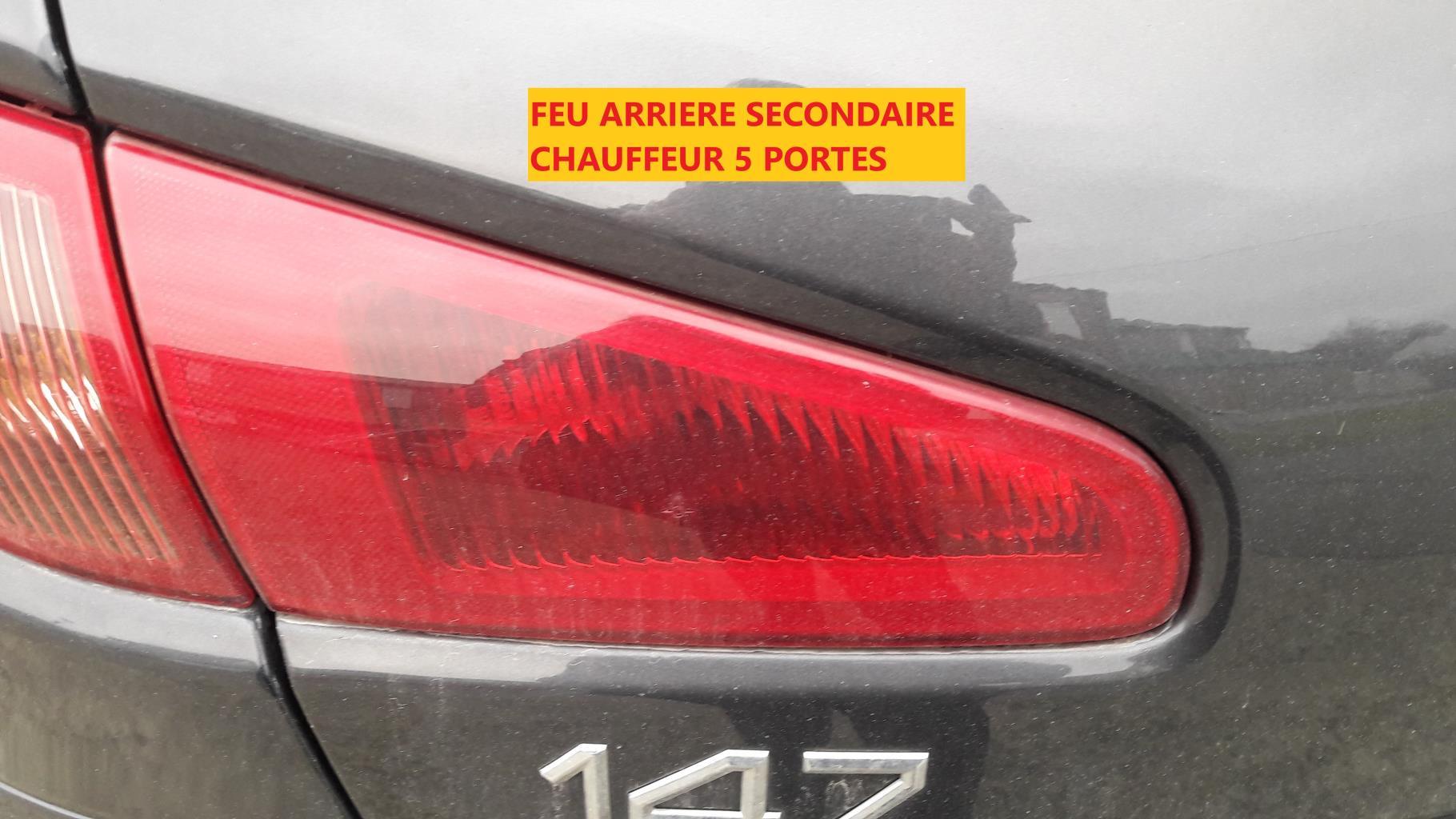 Feu arriere secondaire gauche (feux) ALFA ROMEO 147 PHASE 2 Diesel - 1