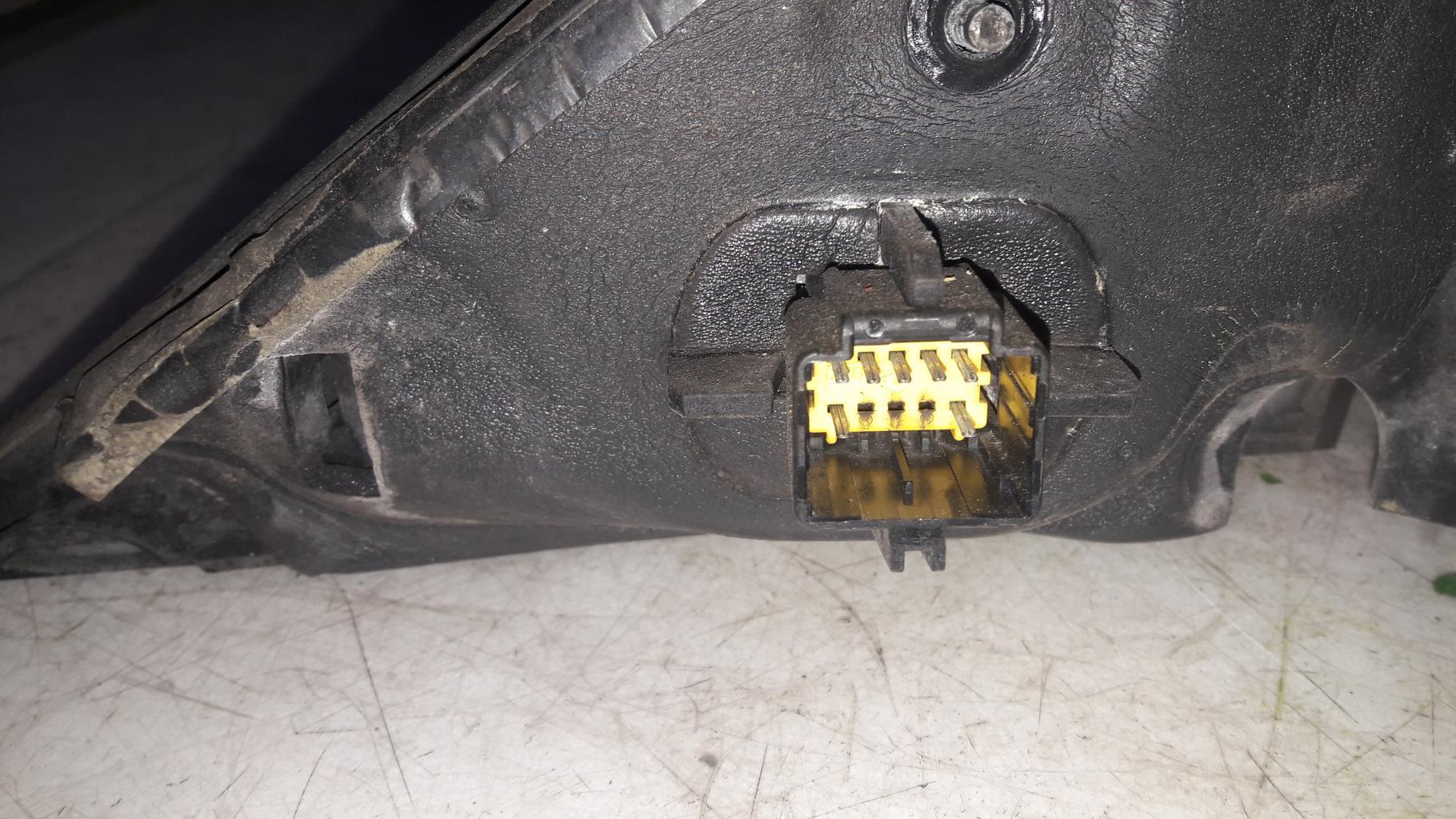Retroviseur droit RENAULT SCENIC 2 PHASE 1 Essence - 1