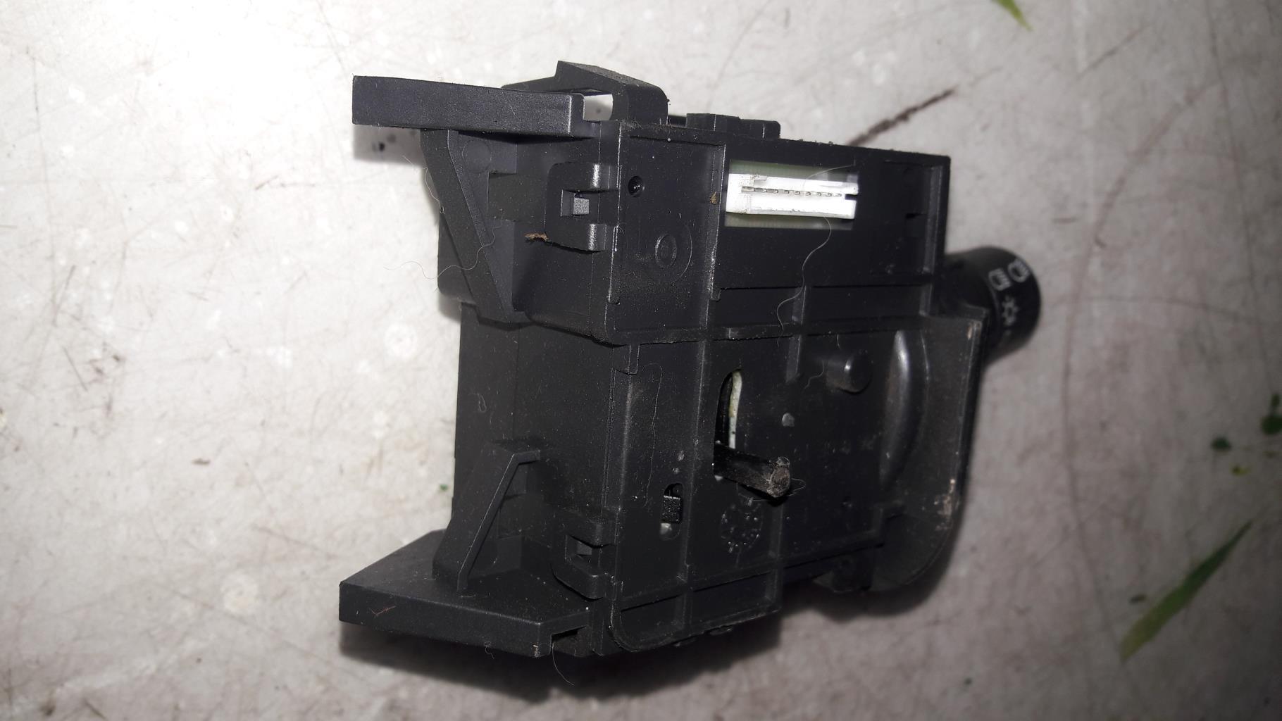Commodo phare RENAULT SCENIC 2 PHASE 1 Essence - 1