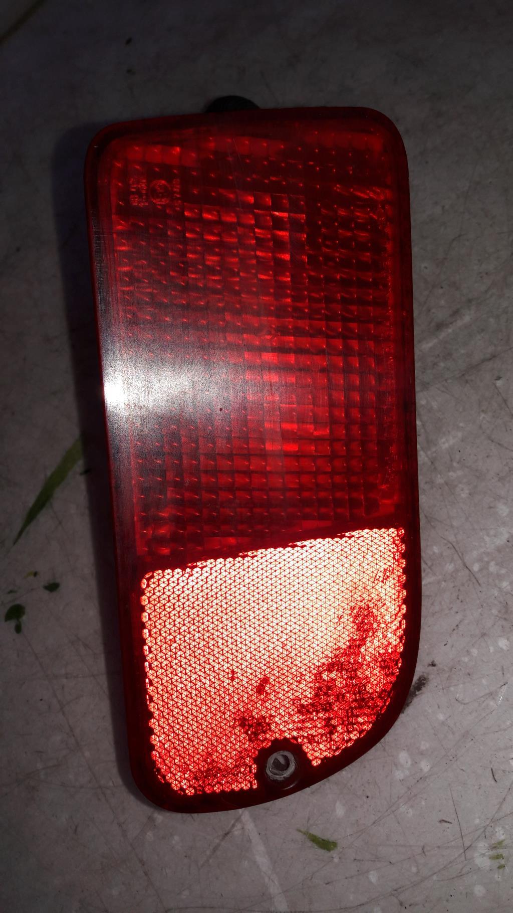 Anti brouillard arriere gauche DAEWOO REZZO Essence - 1